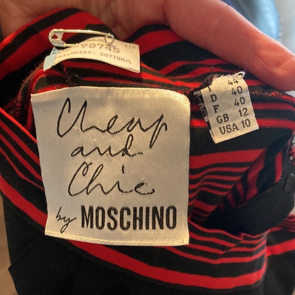 Moschino Skort ( skirt with shorts ) - Picture 5 of 5